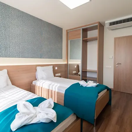 ホテル Hotel Szeghalom