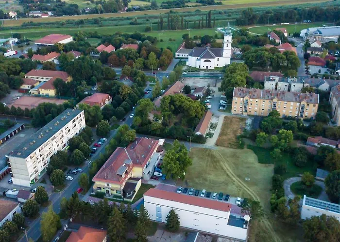 Hotel Szeghalom Hotel 4*